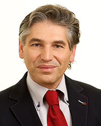 2. Vizepräsident: Mag. pharm. Andreas Hoyer